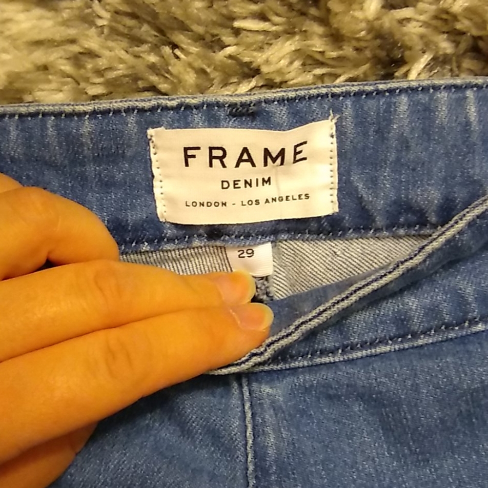 NWT Frame Denim Flounce jeans in color "Copeland" - Picture 5 of 9